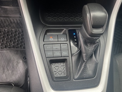 used 2022 Toyota RAV4 car, priced at $32,996