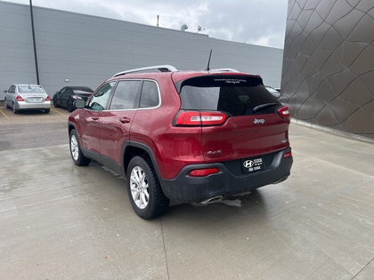 used 2016 Jeep Cherokee car, priced at $19,654