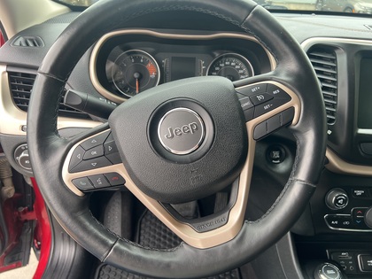 used 2016 Jeep Cherokee car, priced at $19,654