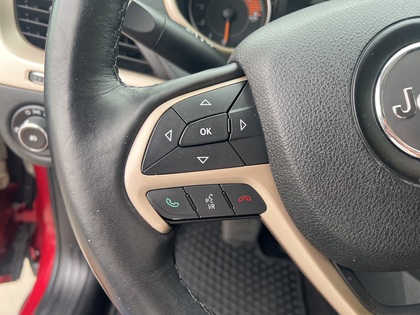 used 2016 Jeep Cherokee car, priced at $19,654