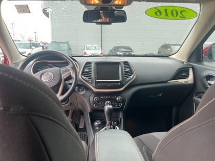 used 2016 Jeep Cherokee car, priced at $19,654