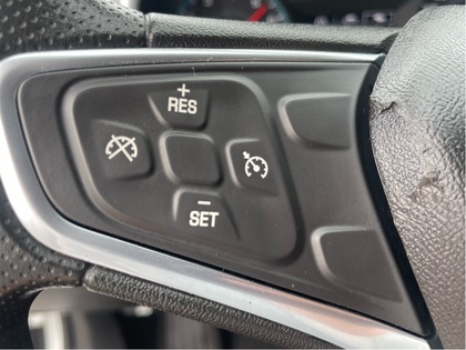 used 2019 Chevrolet Malibu car, priced at $19,985