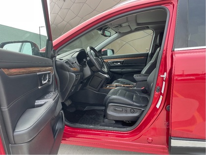 used 2021 Honda CR-V car, priced at $35,543