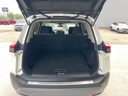 used 2021 Nissan Rogue car, priced at $28,774