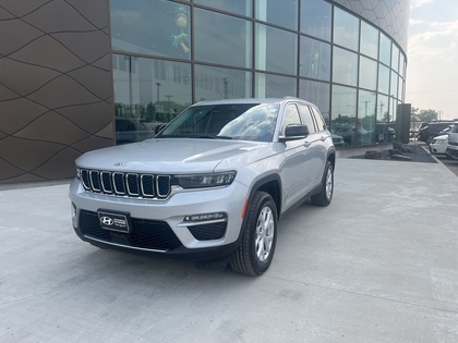 used 2023 Jeep Grand Cherokee car, priced at $40,996