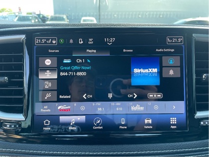 used 2022 Chrysler Pacifica Hybrid car, priced at $39,892