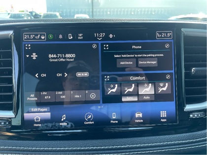 used 2022 Chrysler Pacifica Hybrid car, priced at $39,892
