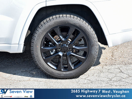 used 2021 Jeep Grand Cherokee car, priced at $28,910