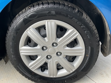 used 2022 Kia Rio 5-door car, priced at $19,985