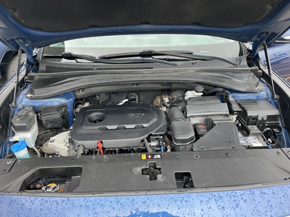 used 2020 Hyundai Santa Fe car, priced at $25,895