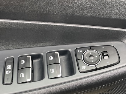 used 2020 Hyundai Santa Fe car, priced at $25,895