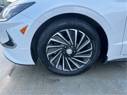 used 2021 Hyundai Sonata Hybrid car, priced at $24,981