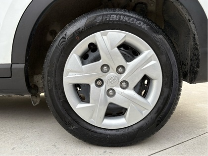 used 2023 Hyundai Venue car, priced at $20,976