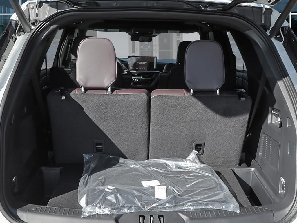 new 2025 Ford Explorer car, priced at $75,465