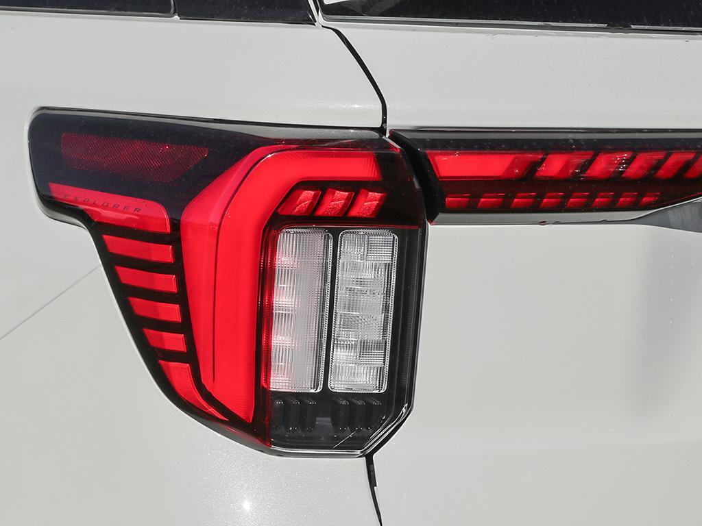 new 2025 Ford Explorer car, priced at $75,465