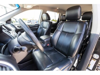 used 2015 Nissan Pathfinder car, priced at $17,688