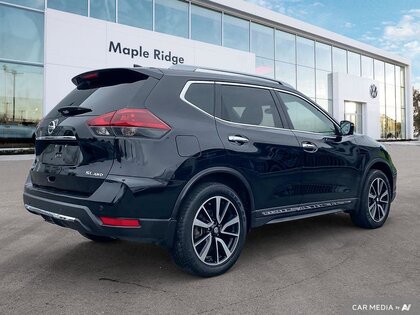 used 2020 Nissan Rogue car, priced at $24,264