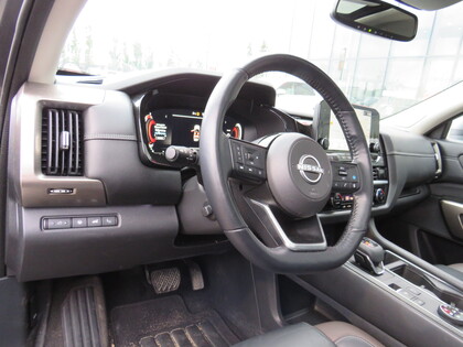 used 2022 Nissan Pathfinder car, priced at $41,350