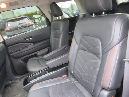 used 2022 Nissan Pathfinder car, priced at $44,500