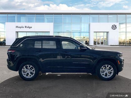 used 2023 Jeep Grand Cherokee car, priced at $48,321