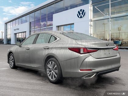 used 2020 Lexus ES car, priced at $38,888