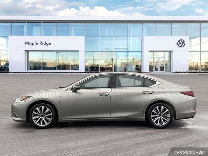 used 2020 Lexus ES car, priced at $38,888