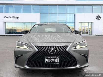 used 2020 Lexus ES car, priced at $38,888