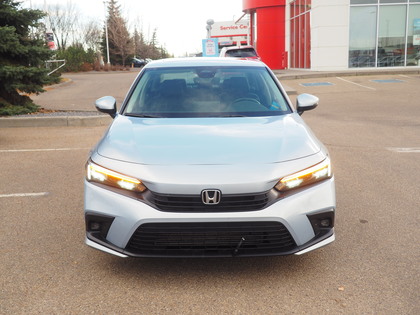 used 2022 Honda Civic Sedan car, priced at $31,900