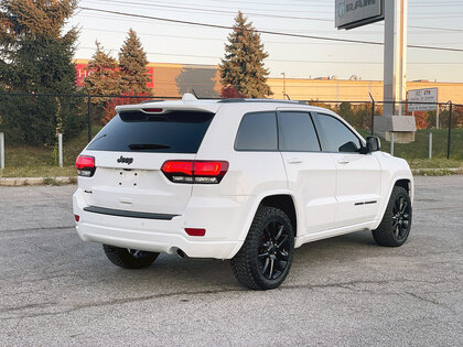 used 2020 Jeep Grand Cherokee car, priced at $29,092