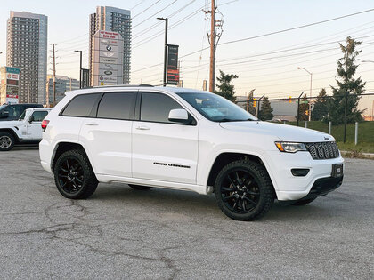 used 2020 Jeep Grand Cherokee car, priced at $29,092