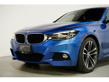 used 2018 BMW 3-Series car, priced at $31,900