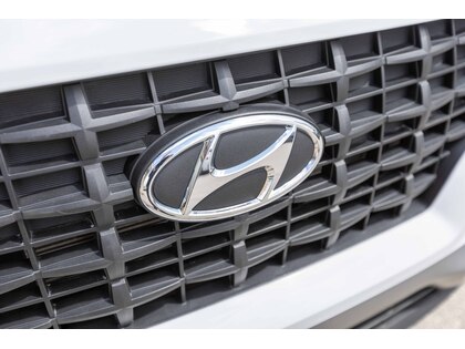 used 2022 Hyundai Venue car, priced at $23,388