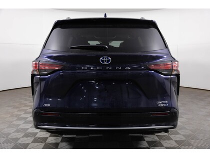 used 2024 Toyota Sienna car, priced at $76,998