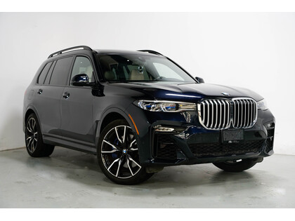 used 2022 BMW X7 car, priced at $77,910