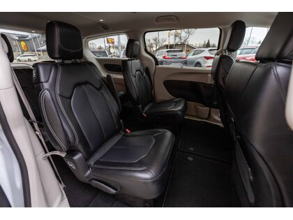 used 2023 Chrysler Pacifica car, priced at $41,988