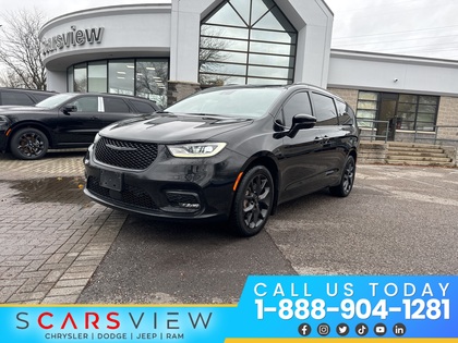 used 2021 Chrysler Pacifica car, priced at $33,888