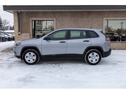 used 2021 Jeep Cherokee car, priced at $27,997