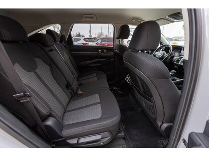 used 2022 Kia Sorento car, priced at $34,997