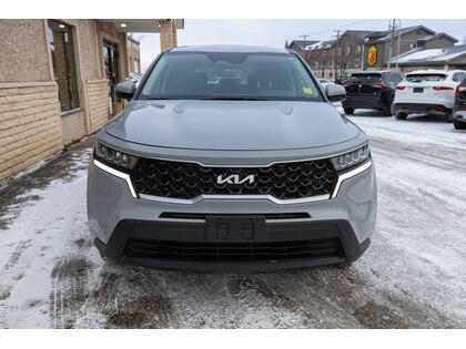 used 2022 Kia Sorento car, priced at $34,997