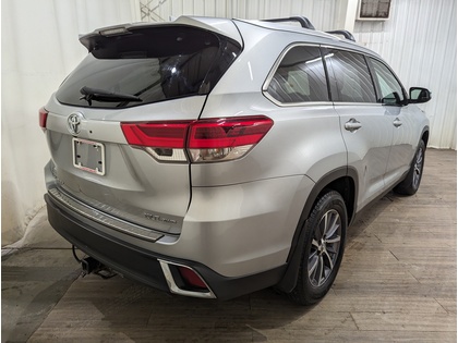 used 2019 Toyota Highlander car, priced at $36,859