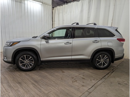 used 2019 Toyota Highlander car, priced at $36,859