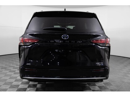 used 2021 Toyota Sienna car, priced at $57,998