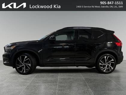 used 2020 Volvo XC40 car, priced at $29,980