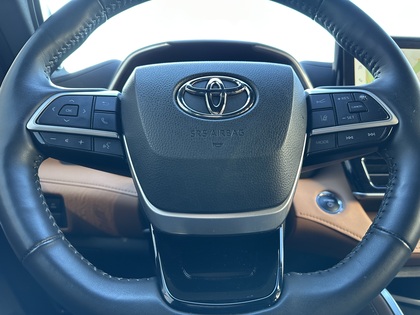 used 2023 Toyota Highlander Hybrid car, priced at $57,995