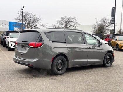 used 2020 Chrysler Pacifica car, priced at $28,395