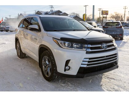 used 2017 Toyota Highlander Hybrid car, priced at $35,988