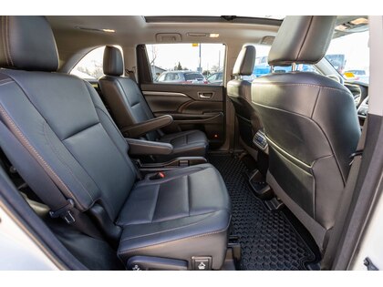 used 2017 Toyota Highlander Hybrid car, priced at $35,988