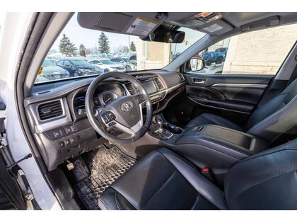 used 2017 Toyota Highlander Hybrid car, priced at $35,988