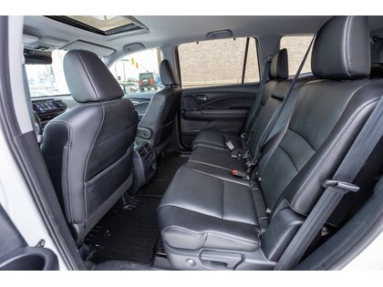 used 2020 Honda Pilot car, priced at $36,988