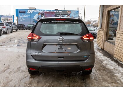 used 2020 Nissan Rogue car, priced at $27,997